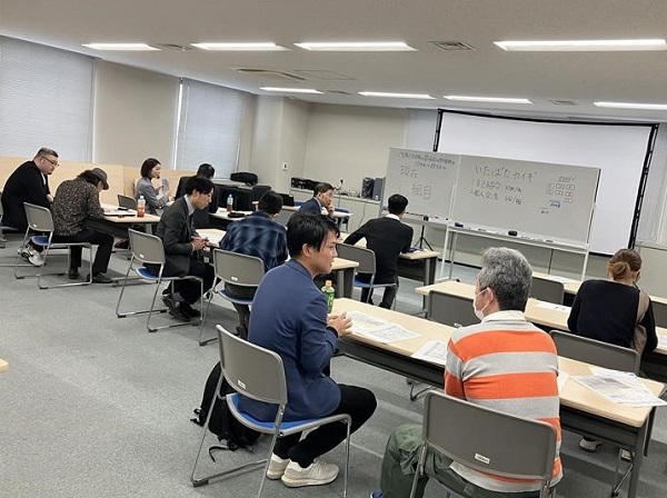 個人交流（1対1での交流）の様子