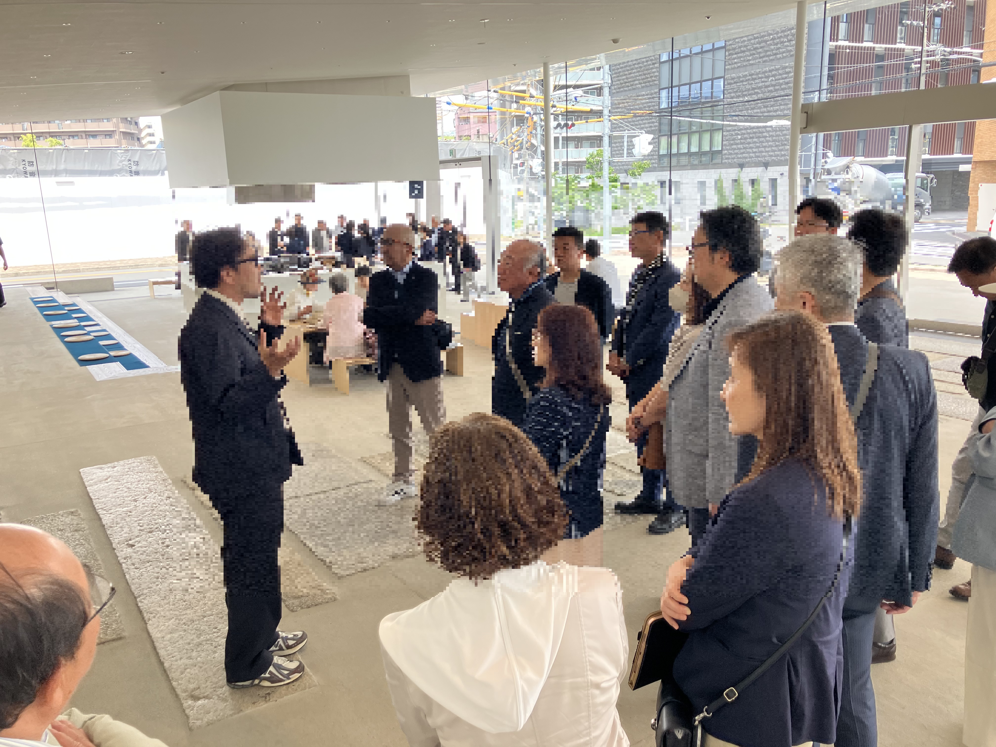藤田美術館 見学中の様子