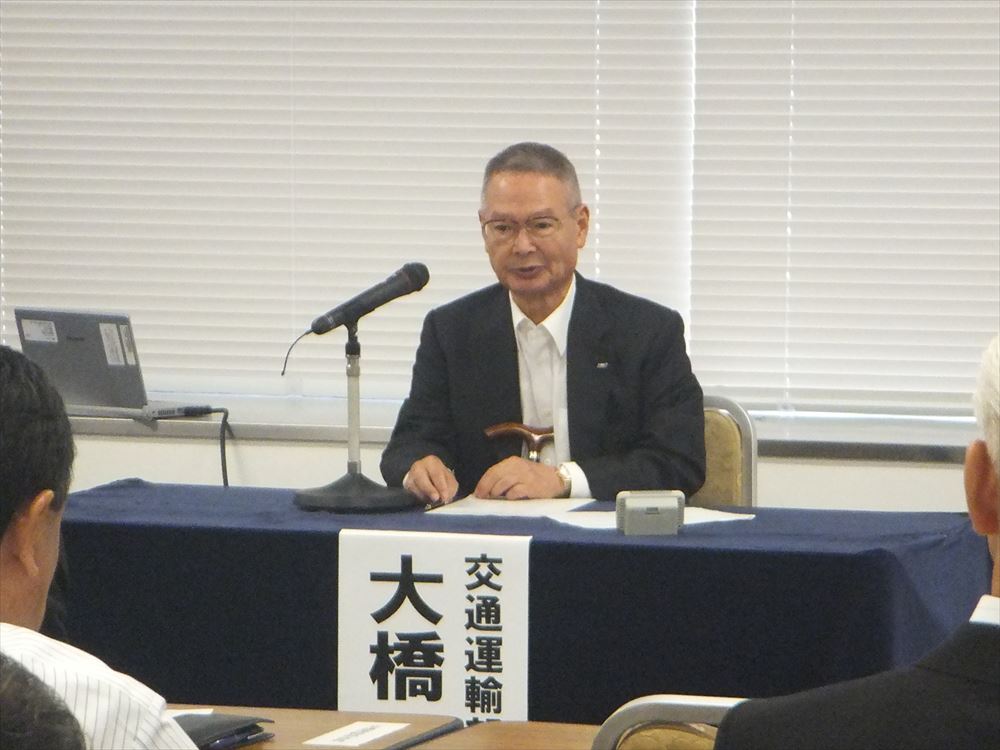 挨拶をする大橋部会長（ＡＮＡホールディングス株式会社　相談役）