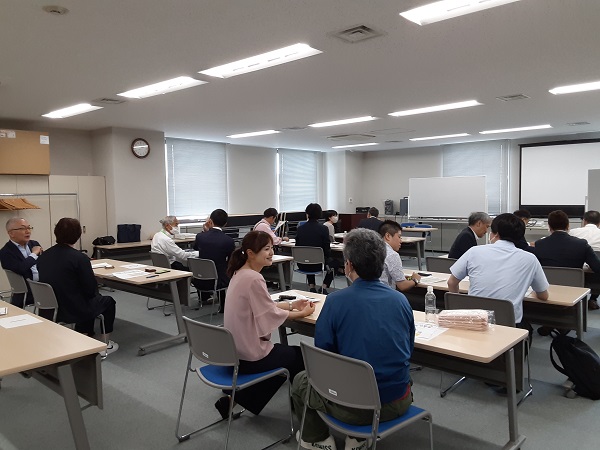 個人交流（1対1での交流）の様子