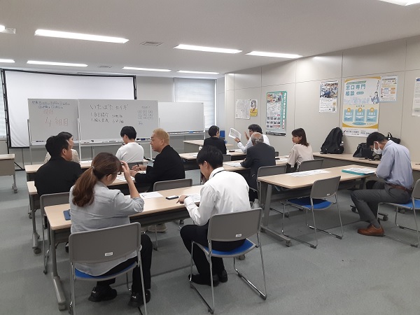 個人交流（1対1での交流）の様子