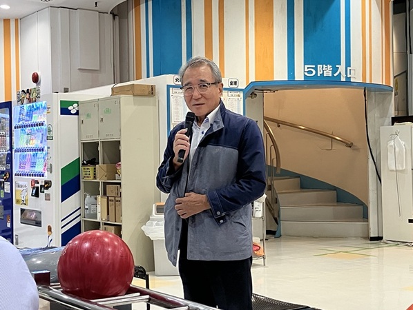 挨拶する宮島副会長（=中野工業産業協会 会長）