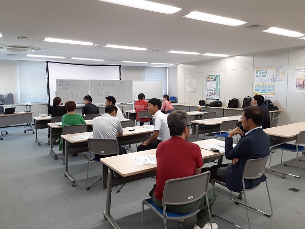 個人交流（1対1での交流）の様子