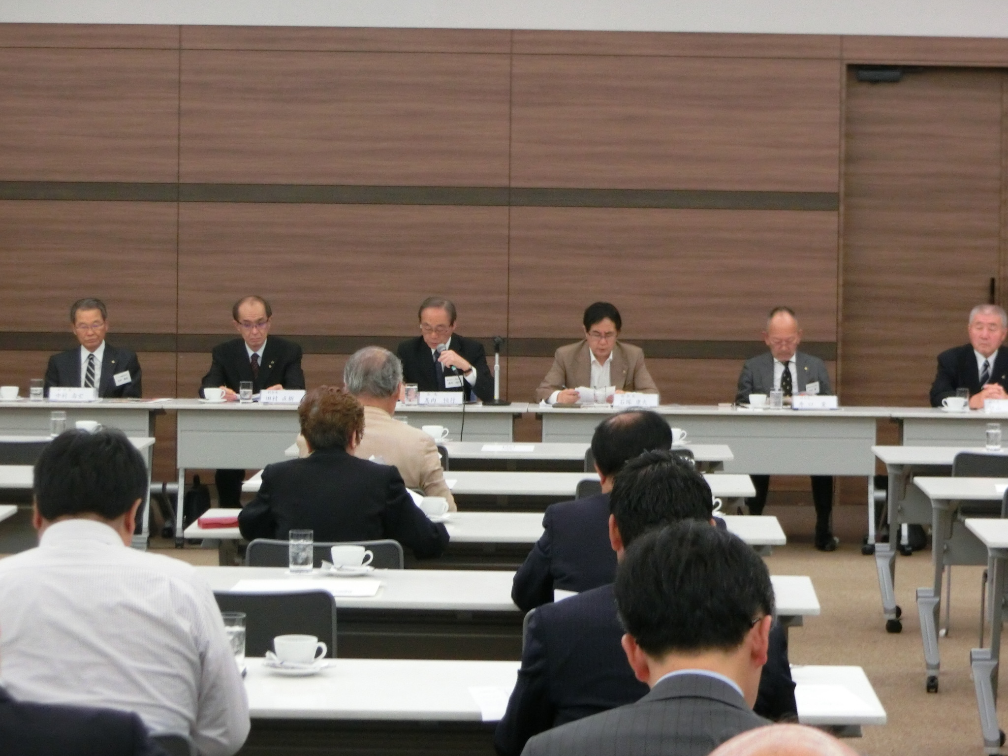 会員懇談会の様子