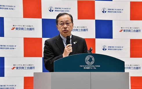 開会式の様子（伊藤　仁専務理事）