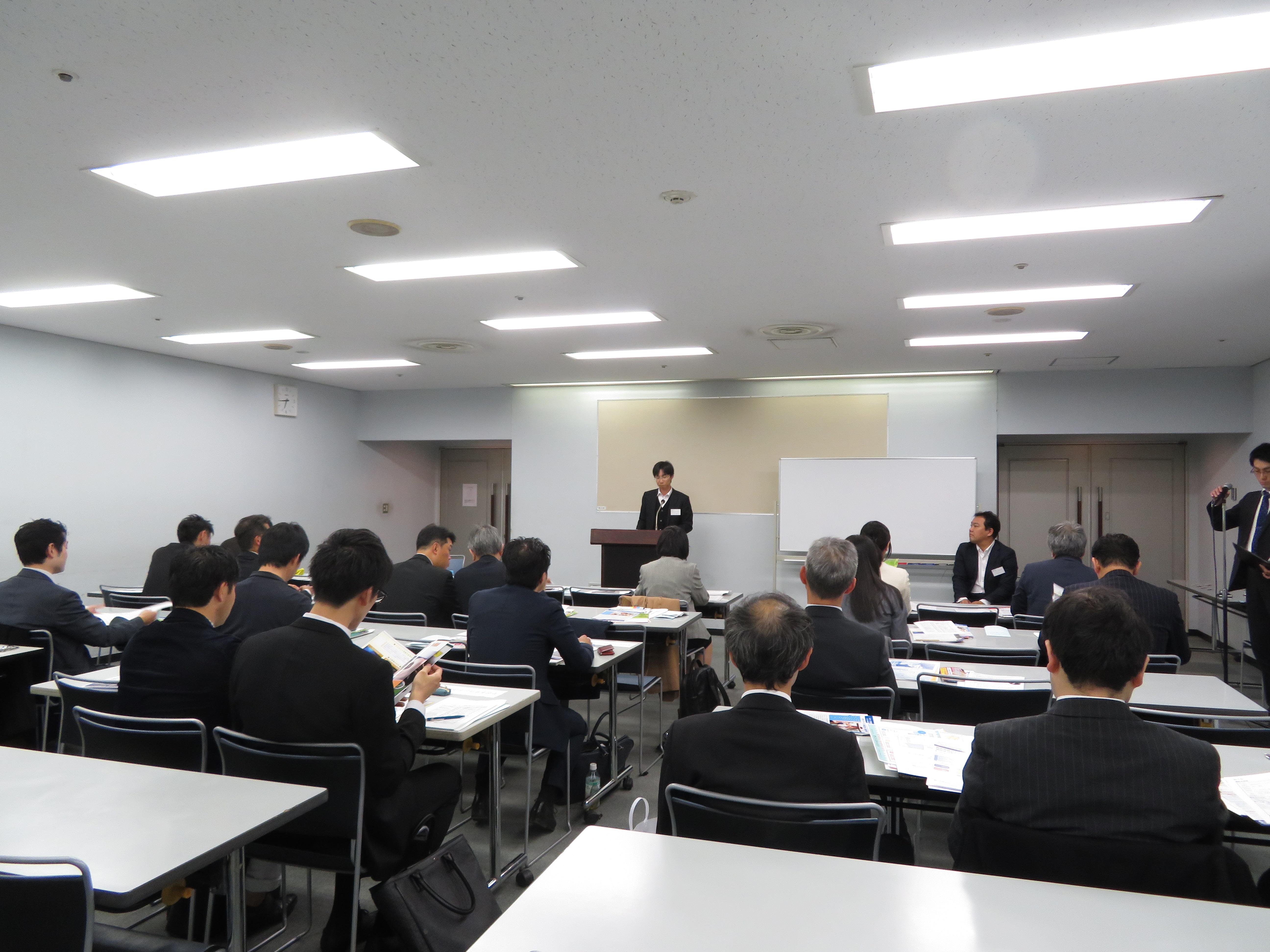 1社120秒の自社ＰＲタイム