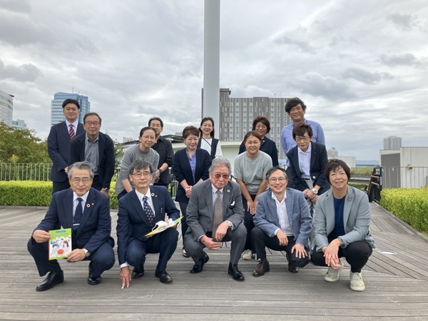 視察会集合写真