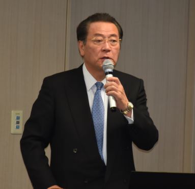 金子情報通信部会長
