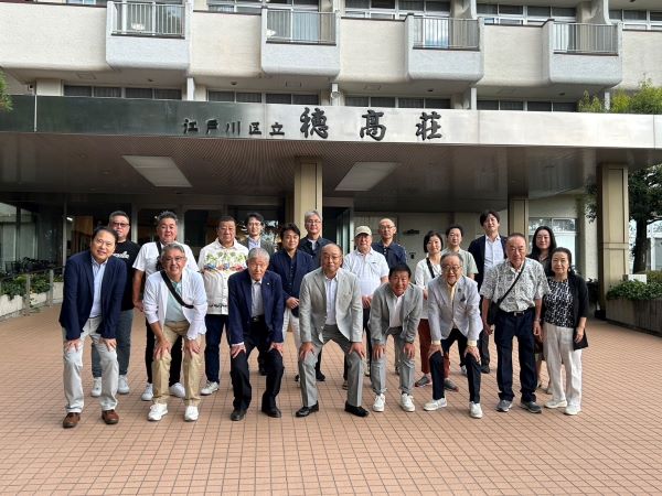 穂高荘のエントランスにて