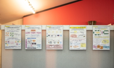 JIT活動とISO活動の関係性を従業員に理解してもらうために社内啓蒙ポスターを掲示