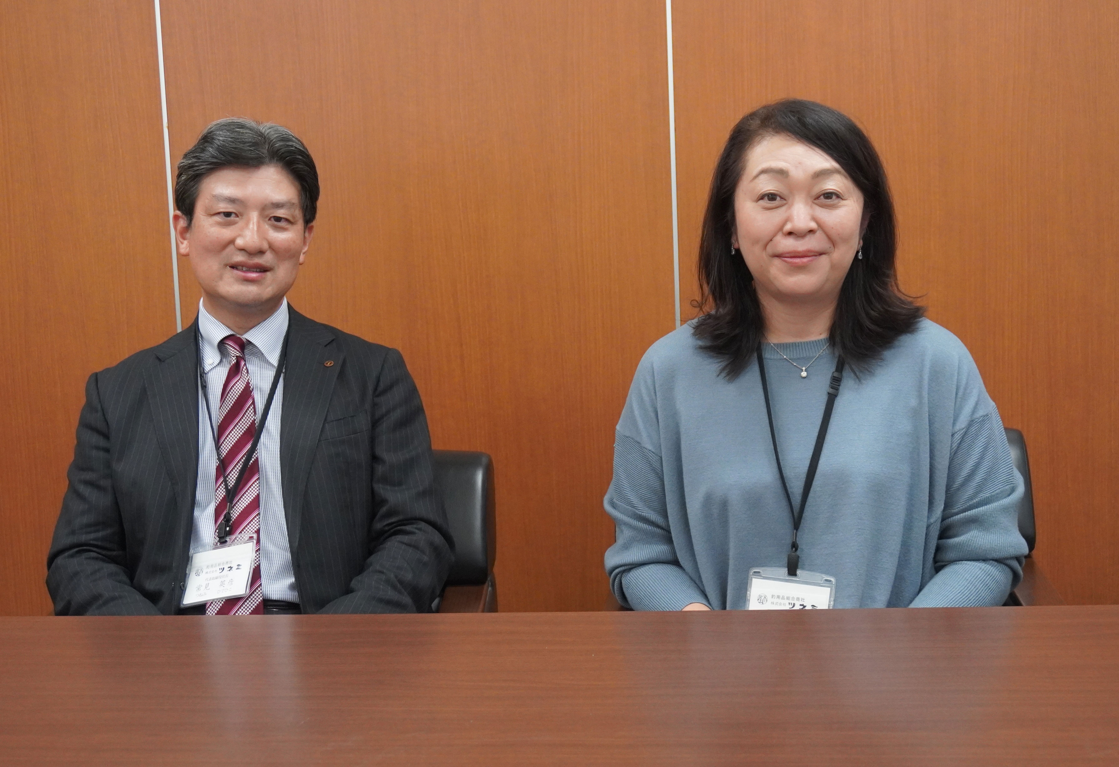 代表取締役社長　常見 英彦 氏（左）/ 業務本部 業務本部課長　佐藤 香 氏（右）