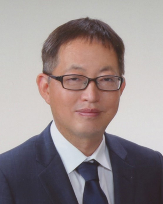 代表者の顔写真