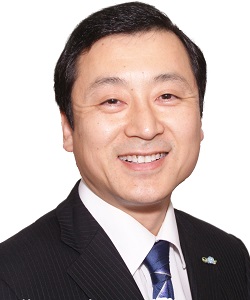 関 龍彦