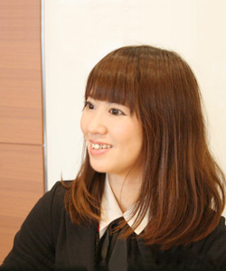 川島 なつ美