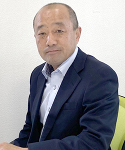 関 勝