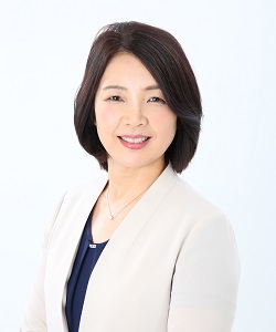 平井 有希子