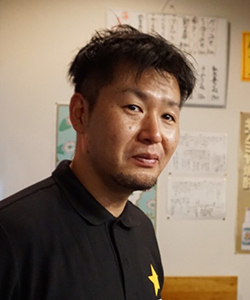 山田 高央