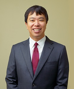 岡 博史