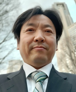村井　智一