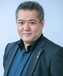 明石 邦高