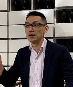 小堤 啓史