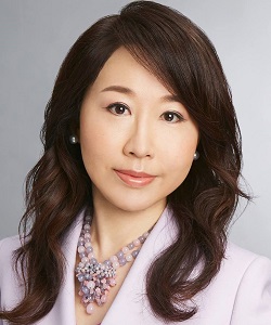 山室　波子