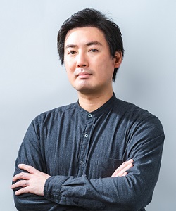 萬関 良輔
