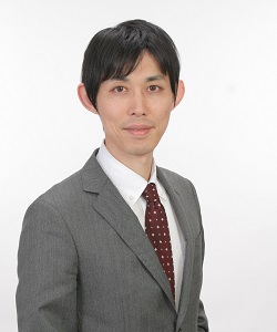 服部 智行