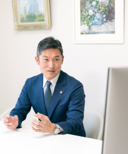 井上　慶一