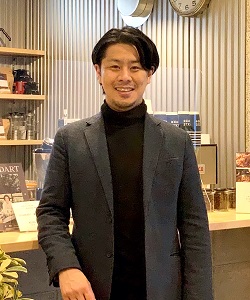 石山　俊太郎