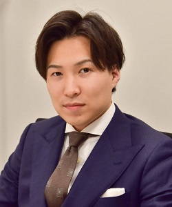 玉井　航生