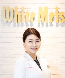 小林　彩