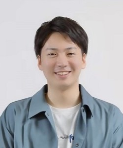 中務　佑紀