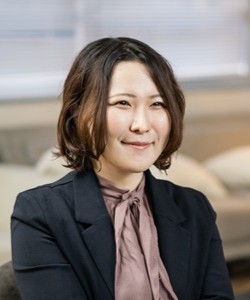 田邉　純佳