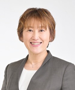 山本　佳子