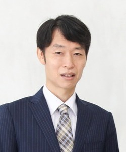 白川　洋一